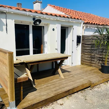 Petite Maison En Bord De Longeville-sur-Mer